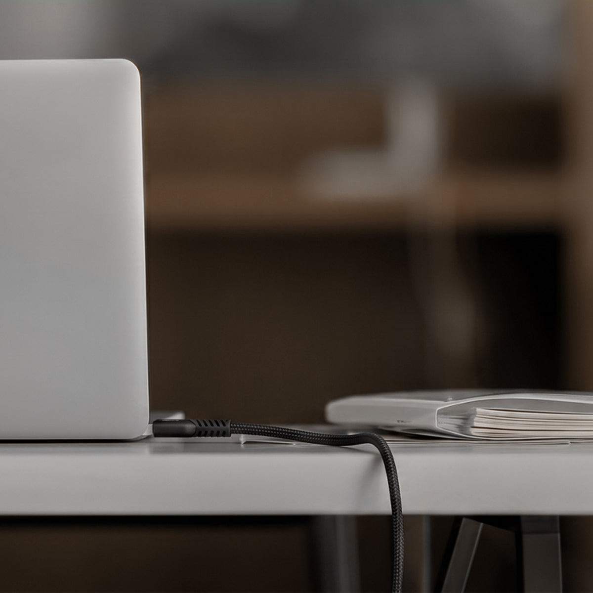 Mobilize Strong Nylon Cable Usb-C To Usb-C 2M. 240W Black